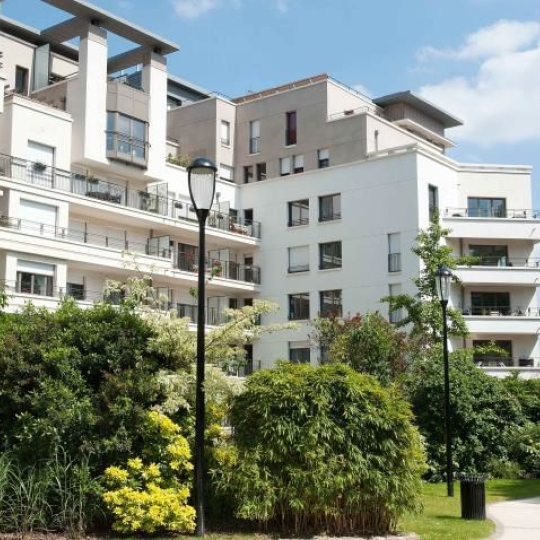  Annonces EAUBONNE : Appartement | COURBEVOIE (92400) | 51 m2 | 345 000 € 