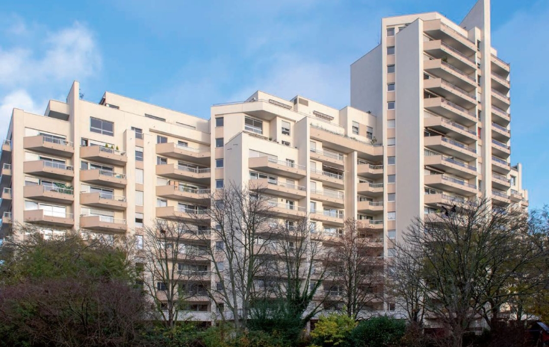 Annonces EAUBONNE : Appartement | COURBEVOIE (92400) | 47 m2 | 337 000 € 