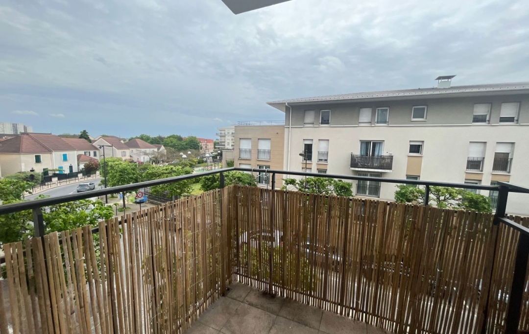 Annonces EAUBONNE : Appartement | LE BOURGET (93350) | 10 m2 | 550 € 