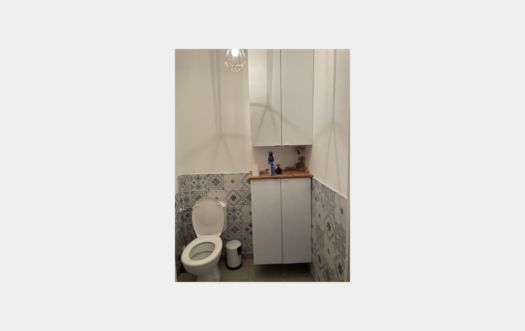 Annonces EAUBONNE : Appartement | NANTERRE (92000) | 14 m2 | 820 € 