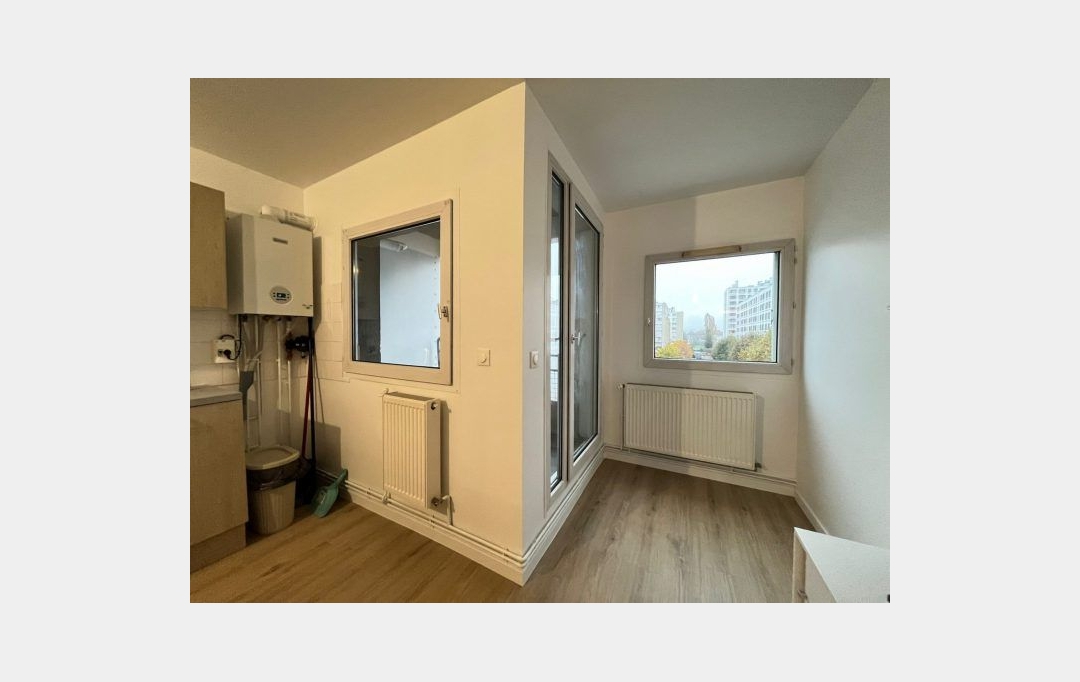 Annonces EAUBONNE : Appartement | SAINT-DENIS (93200) | 10 m2 | 600 € 