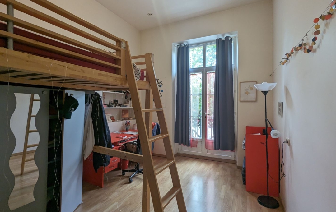 Annonces EAUBONNE : Appartement | PARIS (75010) | 192 m2 | 1 870 000 € 