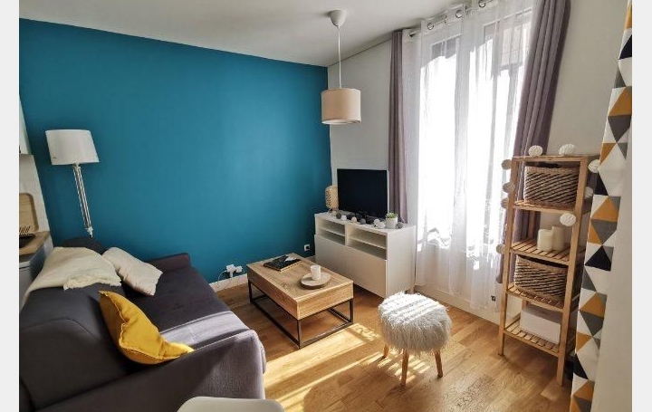 Studio   SAINT-DENIS  20 m2 750 € 